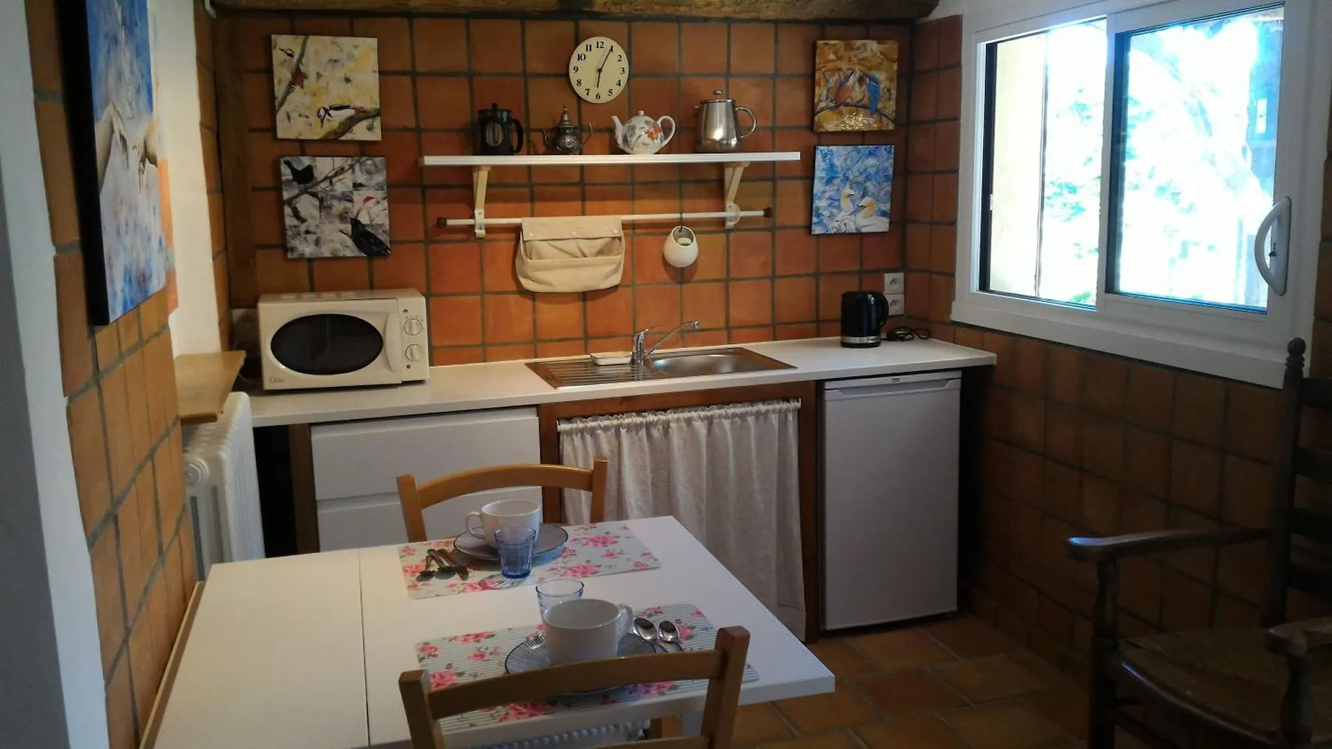 Bed and Breakfast Plumes D'Art Cerizols Francie